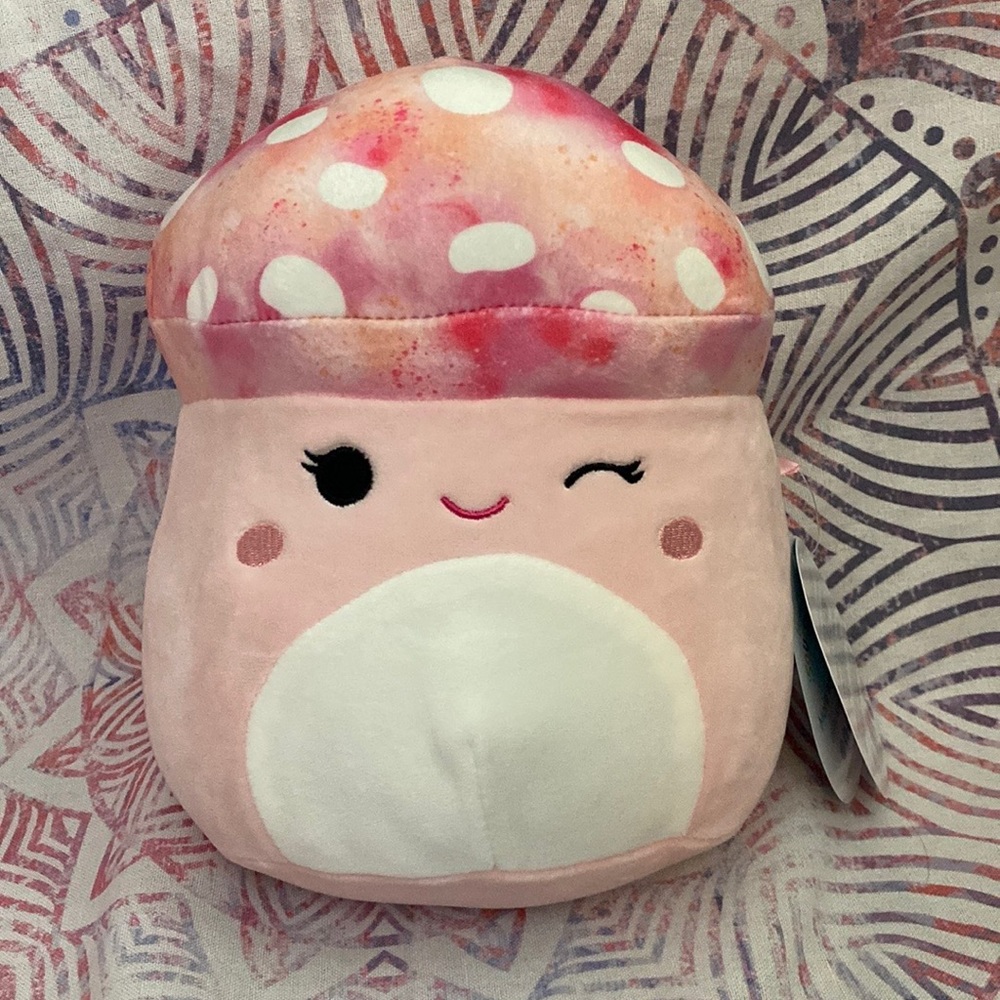 Squishmallows Molly mushroom